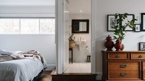 7 dormitorios, tabla de planchar con plancha, wifi gratis y ropa de cama