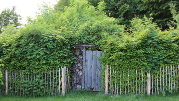 Enceinte de lâhĂ©bergement