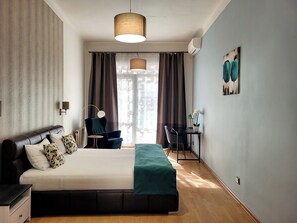 3 habitaciones, tabla de planchar con plancha y wifi gratis 