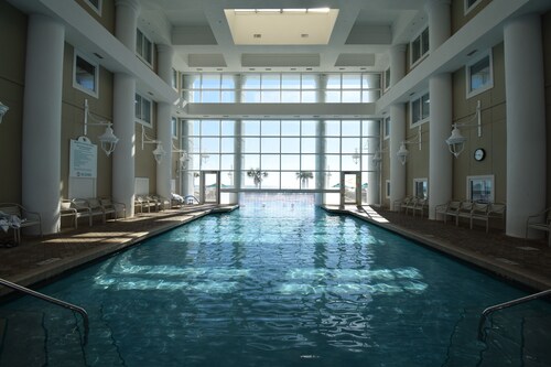 Beautiful Ocean Front Views! - Majestic Sun A202