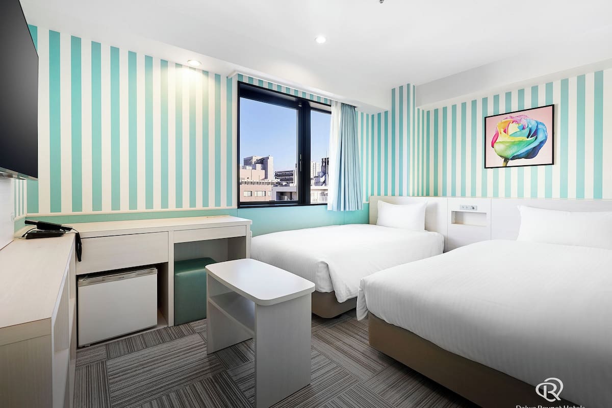 in-room safe, blackout curtains, soundproofing, iron/ironing board