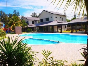 Outdoor pool - Kemaman Sands (Chukai)