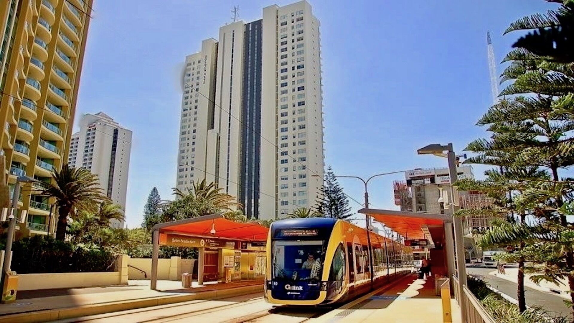 One bedroom Sub Penthouse — image 11