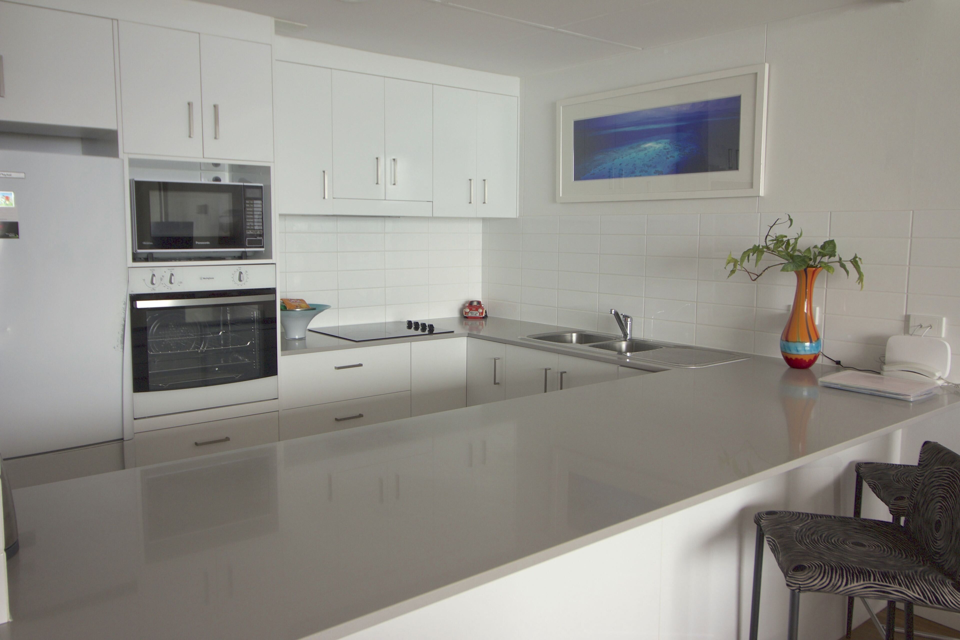 One bedroom Sub Penthouse — image 15