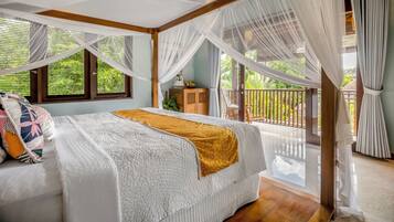 Standard Suite (Pool View 1) | Egyptian cotton sheets, premium bedding, pillowtop beds, minibar