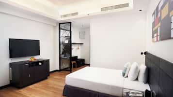 Yhden hengen superior-huone | Ilmaiset minibaarituotteet, tallelokero huoneessa, työpöytä