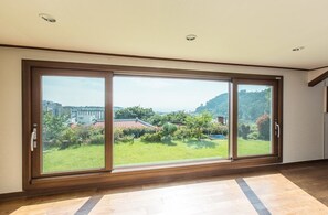 View from room - SeogwiPorto (Seogwipo)