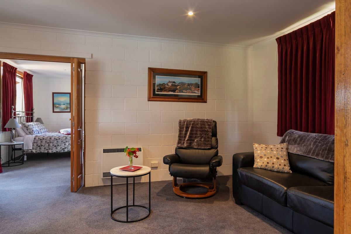 Deluxe Apartment, 1 Queen Bed, Slope side