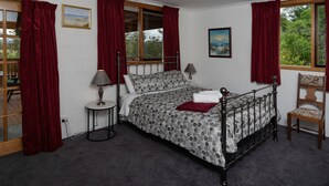 Unclassified image, 4 of 21, button - Willowmere (Port Sorell)