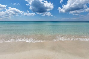 Beach nearby - Villa delle Rose - B by BarbarHouse (Torre Lapillo)