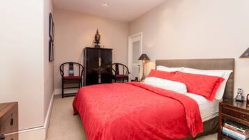 1 bedroom, in-room safe, iron/ironing board, WiFi