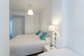 3 Schlafzimmer, Bügeleisen/Bügelbrett, kostenloses WLAN, Bettwäsche