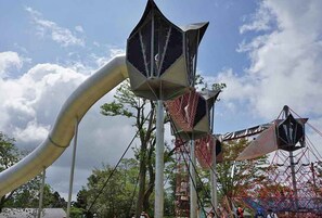 Utendørs lekeområde for barn