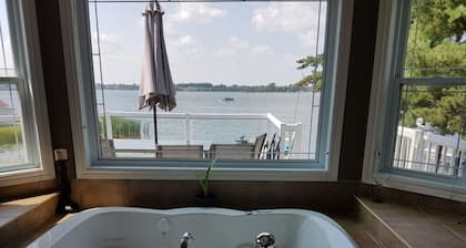 water front luxury lake house