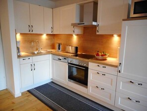 Unclassified image, 5 of 7, button - Bergloft, Germany (Sankt Andreasberg)