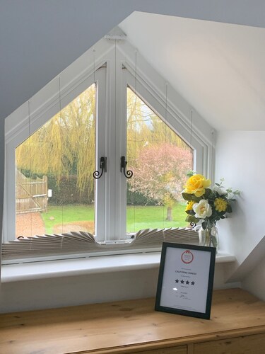 A pretty 4* detached rural holiday cottage in the heart of the Kent countryside