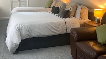 1 Schlafzimmer, Bügeleisen/Bügelbrett, Reisekinderbett, WLAN