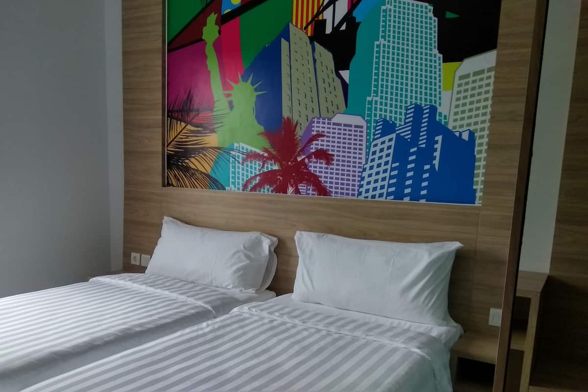 Habitación Premium con 2 camas individuales | Escritorio, tabla de planchar con plancha y wifi gratis
