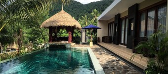 Nipah Pool Villas & Restaurant