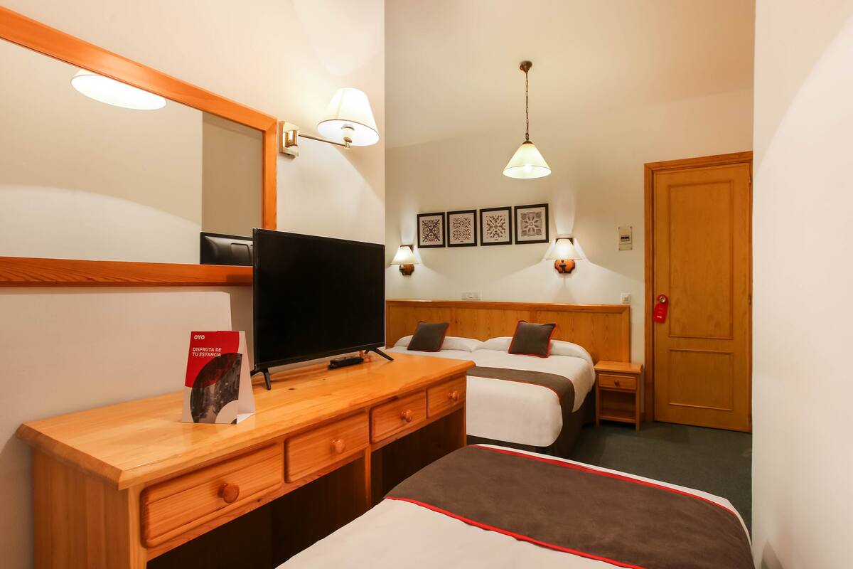 Desk, iron/ironing board (on request), WiFi (free), bed sheets