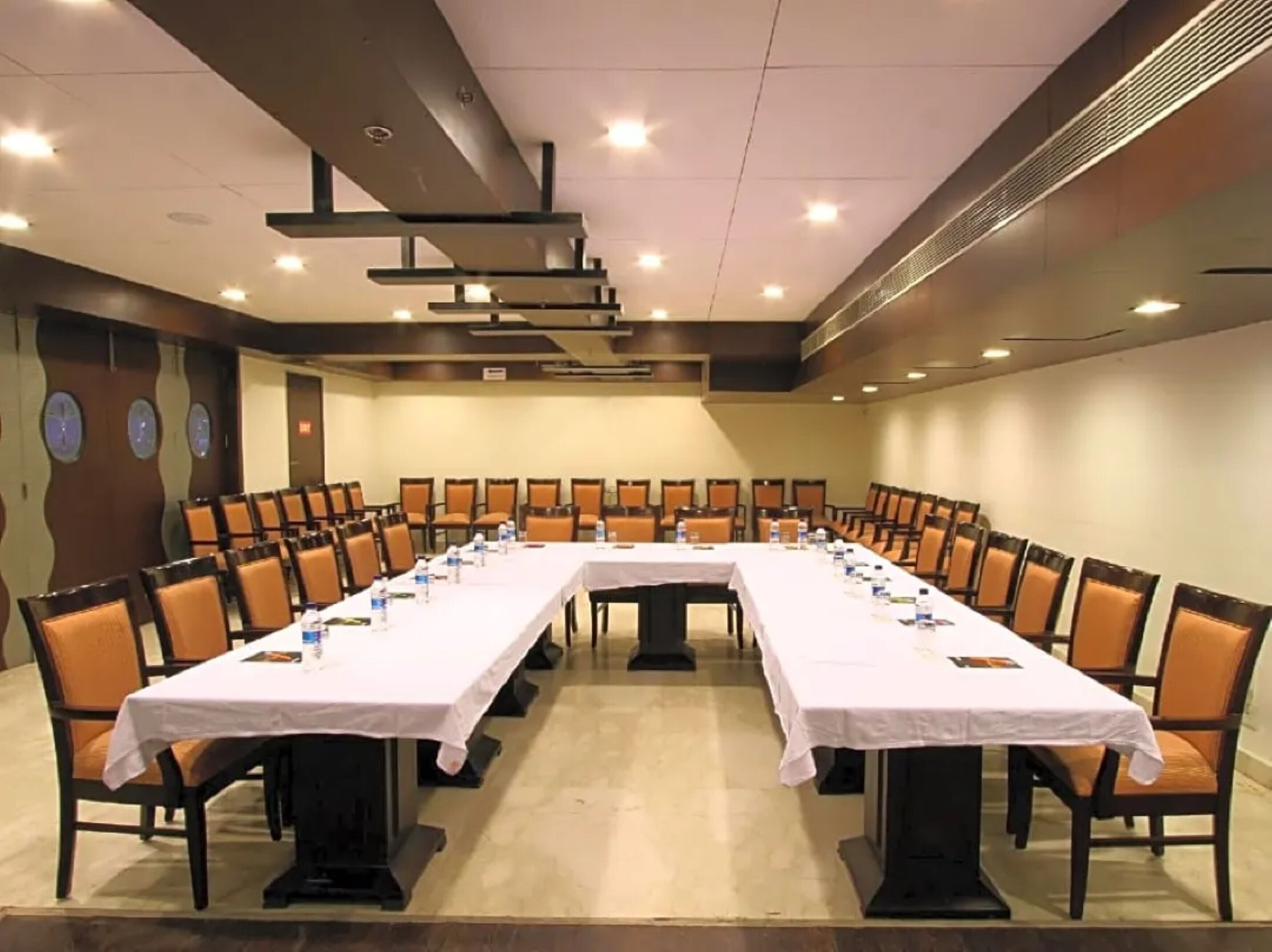 Photo - Hotel Southgate Delhi