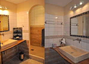 Quadruple Room (Cezanne) | Bathroom | Shower, free toiletries, hair dryer, towels