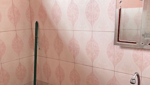 House | Bathroom - Villa Fely's Garden (Tagaytay)