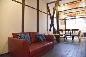 House (Private Vacation) | Ruang tamu