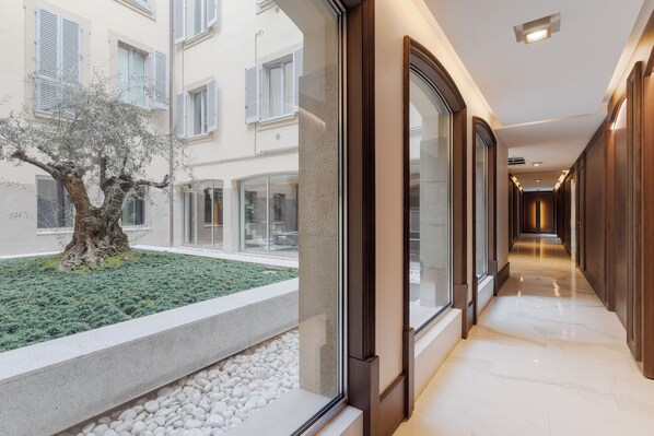 Interior entrance - Brera Apartments in City Center (Milan)