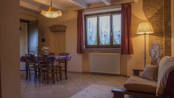 Apartment | Living room | TV