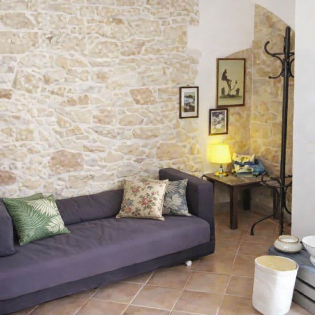 Comfort Double Room, 1 Bedroom, Non Smoking | Living area | Flat-screen TV