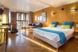 Chambre Double Deluxe, vue mer (Cosy) | Coin séjour