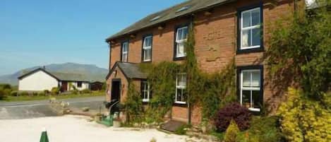 Facciata della struttura