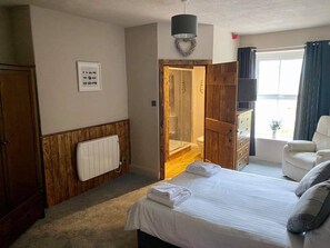 Dobbeltrom – comfort | Strykejern/-brett, wi-fi (inkludert) og sengetøy
