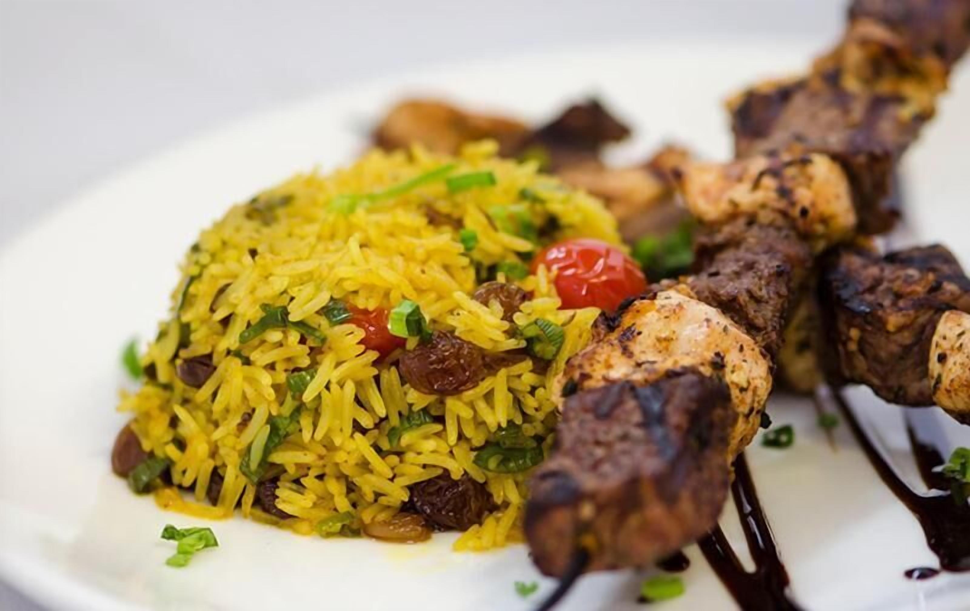 breakfast, lunch, dinner served; british cuisine