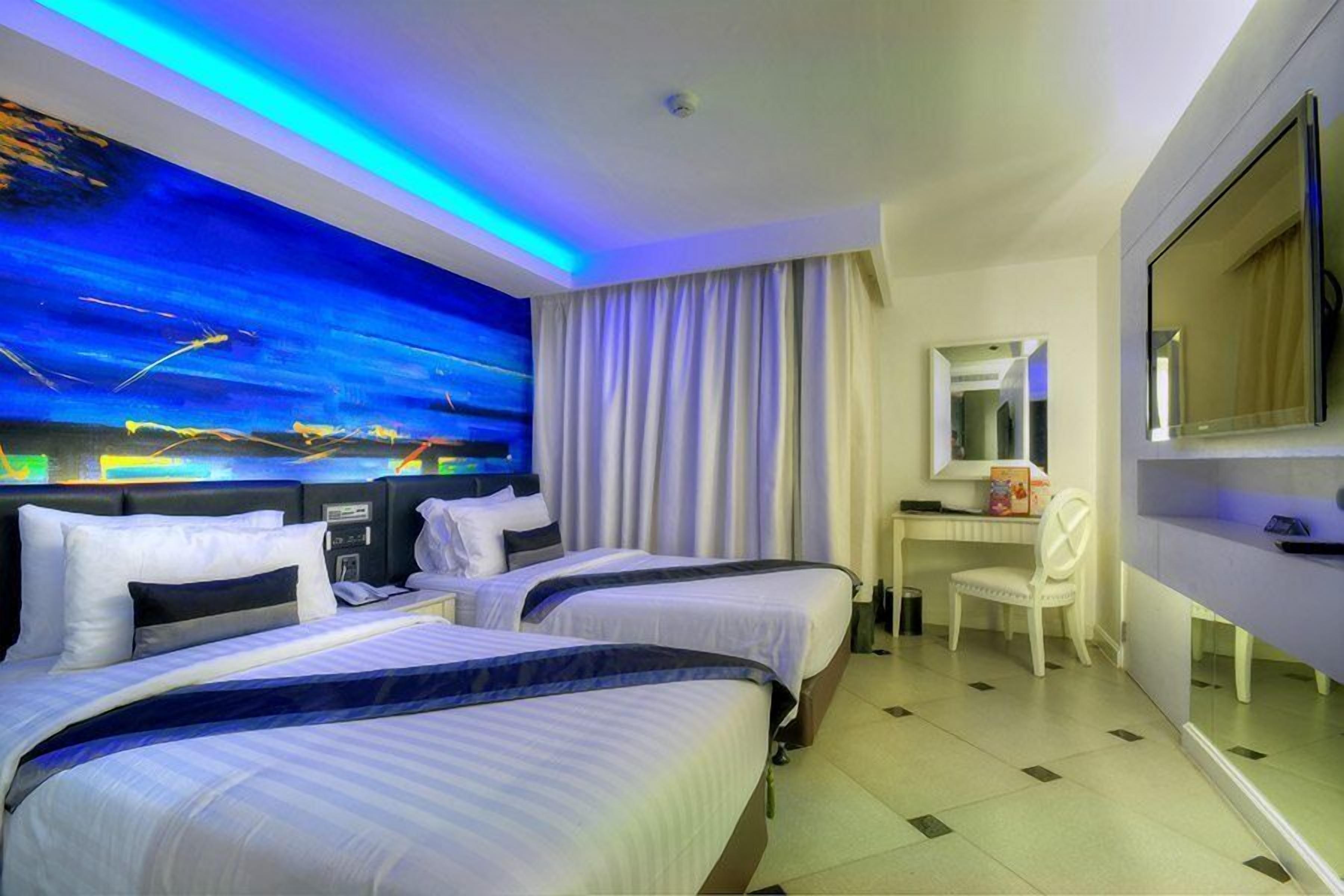 In-room safe, blackout drapes, free WiFi, bed sheets