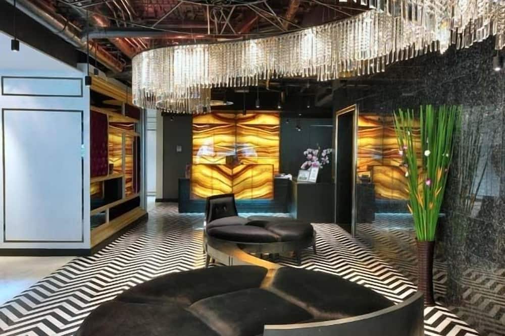 Aspira Skyy Sukhumvit 1