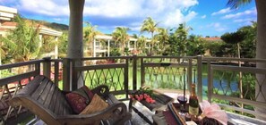 Honeymoon Double Room | Terrace/patio - Swan Lake Villa Resort (Hengchun)