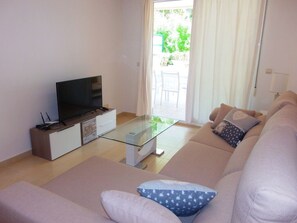 Flat-screen TV, ping pong