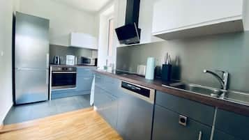 Superior Apartment, Private Bathroom (Blau) | Private kitchen