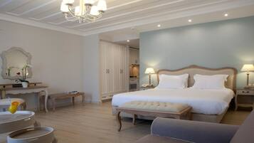 In-room safe, free cribs/infant beds, rollaway beds, free WiFi