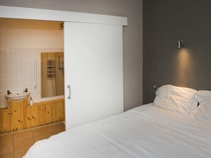 Habitación doble, baño en la habitación