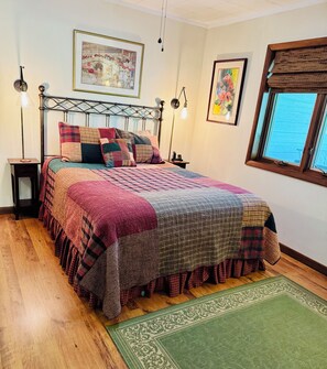 1 bedroom, iron/ironing board, travel cot, free WiFi