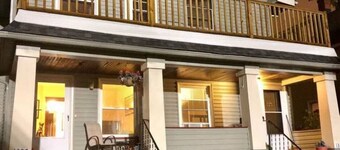 Charming 2-Bedroom Thoreau Lower