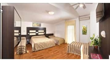 Habitación superior con 1 cama doble o 2 individuales | Wifi gratis