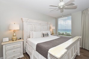 3 bedrooms, iron/ironing board, free WiFi, bed sheets - Remodeled, elegant beachfront condo w/private balcony! 🐚 (Destin)