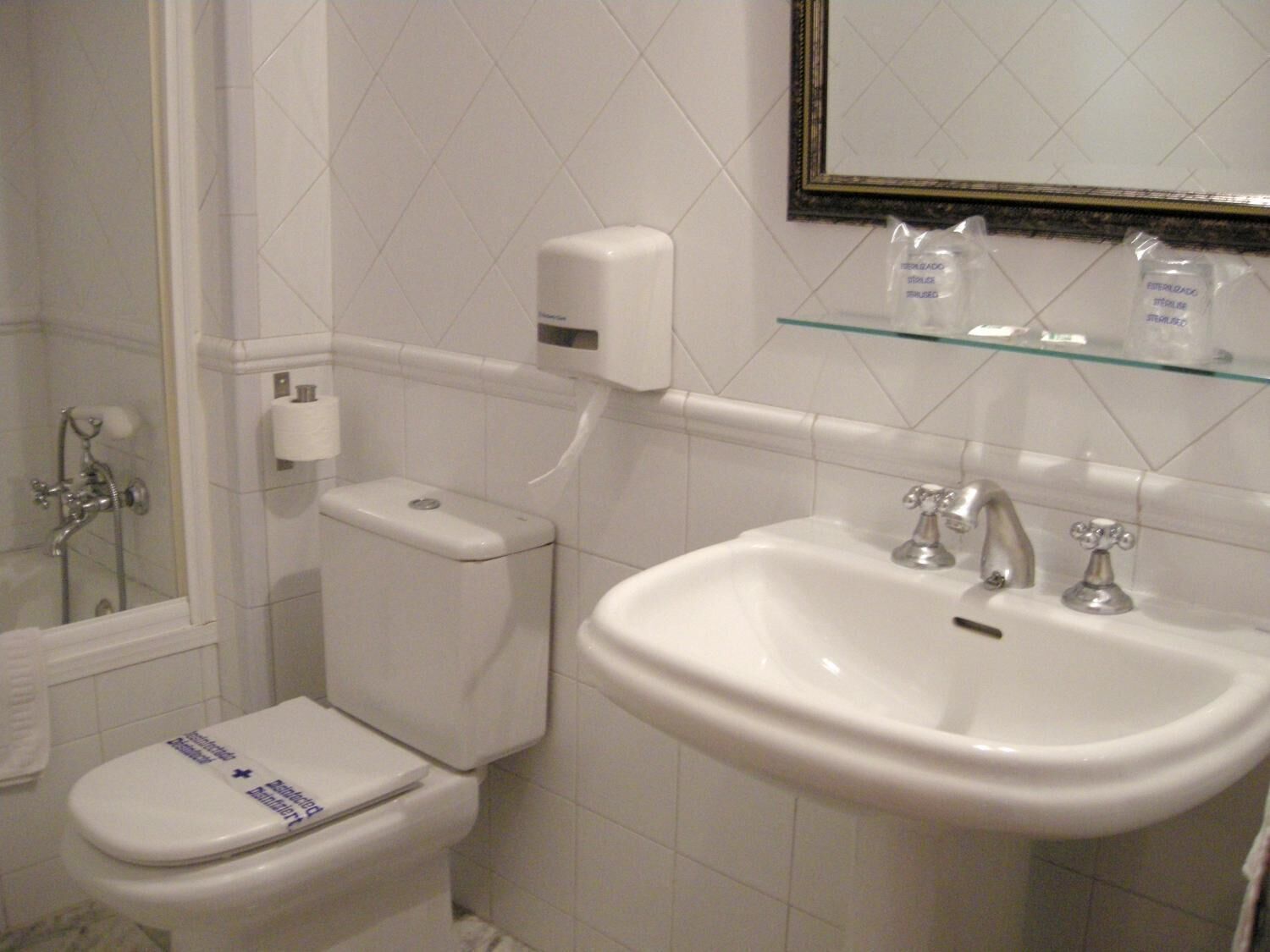 Foto - Hostal Canovas