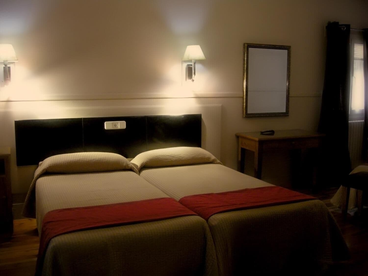 Foto - Hostal Canovas