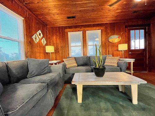 Super Cute, Cozy, Historic Sea Spray Cottage #5