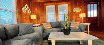 Super Cute, Cozy, Historic Sea Spray Cottage #5